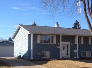 1808 17th Ave, Kenosha, WI 53140