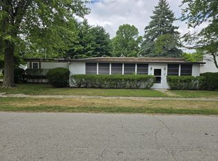 303 Torrence St, Belle Center, OH 43310