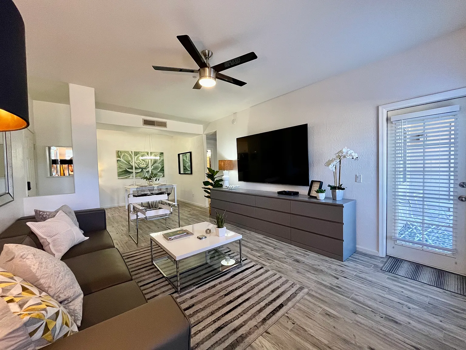 1 bed, 765 sqft, $2,400 — Photo 3
