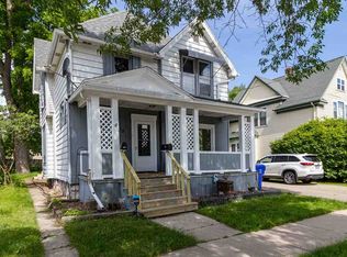 1115 N Lawe St, Appleton, WI 54911