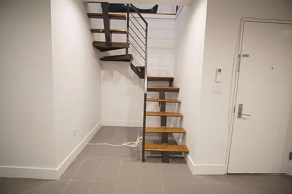 Rented by Lofts and Flats LLC | media 37