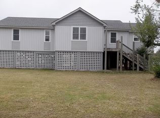 252 The Ln, Wanchese, NC 27981