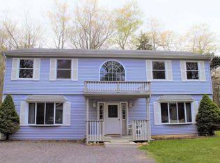 289 High Country Dr, Blakeslee, PA 18610