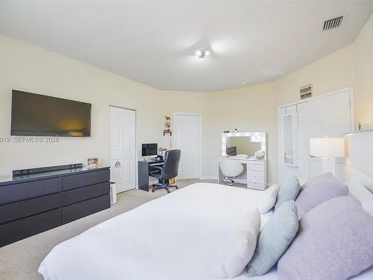 9101 SW 169th Pl — Photo 19