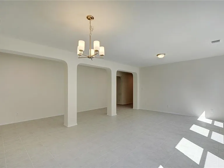 3105 Maurine Dr — Photo 17
