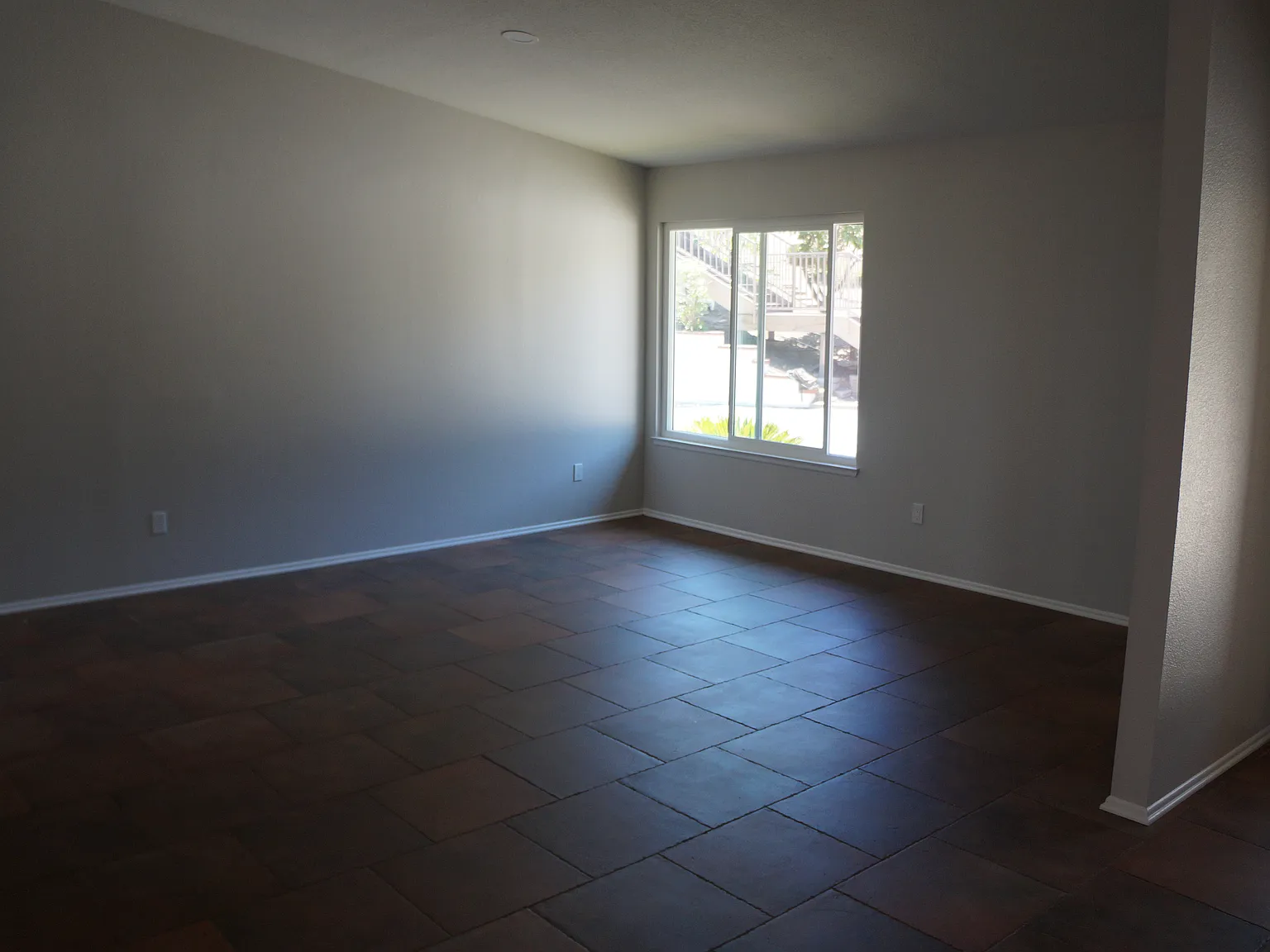 4 bed, $3,300 — Photo 3