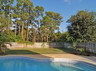 1688 Vista Lake Cir, Melbourne, FL 32904