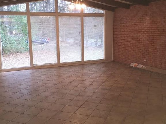 2nd image of 311 Jewel Dr