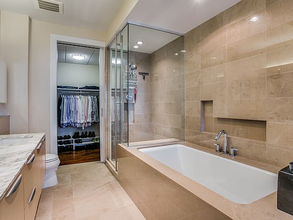 2900-mckinnon-st-dallas-tx-508-1-High-Res-15.jpg