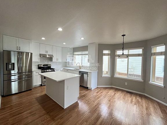 5th image of 9979 Blackbird Cir