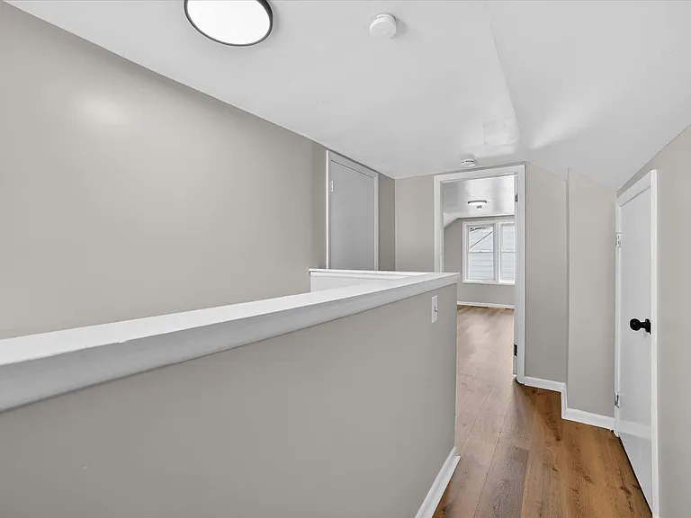 13776 Shady Oak Blvd — Photo 17