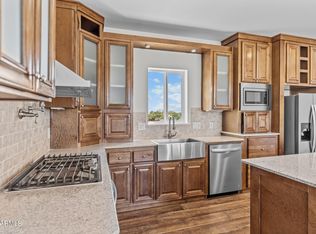 22451 W Steel Horse Rd, Congress, AZ 85332
