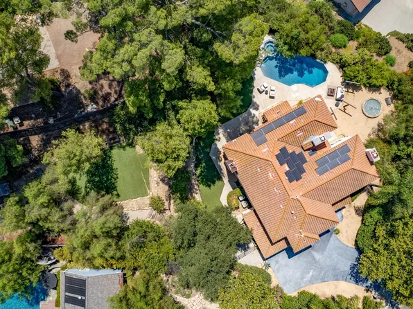 5536 Easterly Rd, Agoura Hills, CA 91301