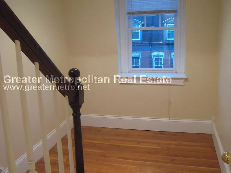 599 E 6th St #2 — Photo 13