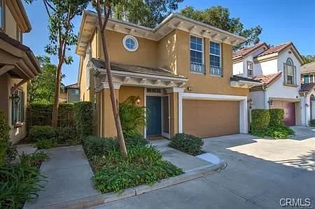 2 bed, 2.5 bath, 1166 sqft, $4,200 — Photo 1