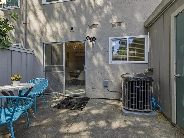 1245 Pine Creek Way #I — Photo 23