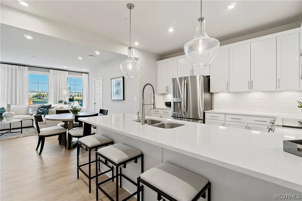Building Photo - 542 Greybull Walk #A
