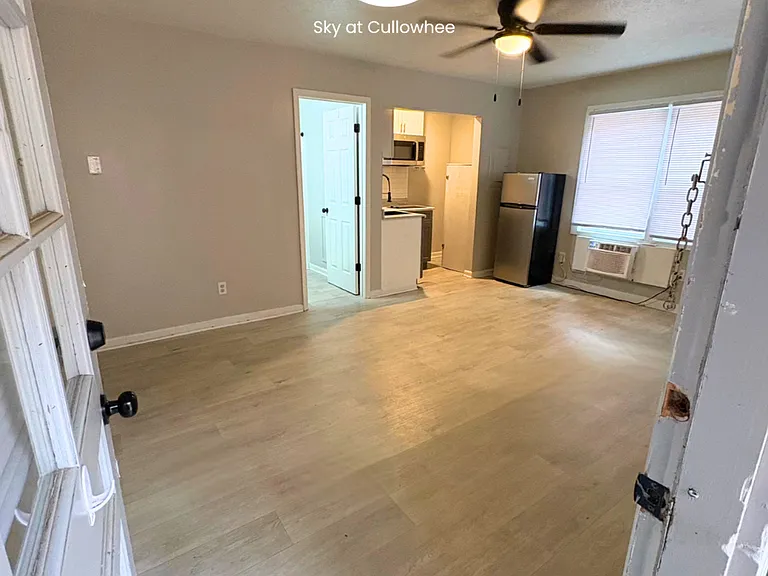 Sky at Cullowhee - Modern Living! - 50 % off First month — Photo 21