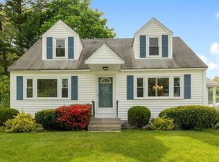 8 Chester St, Tewksbury, MA 01876