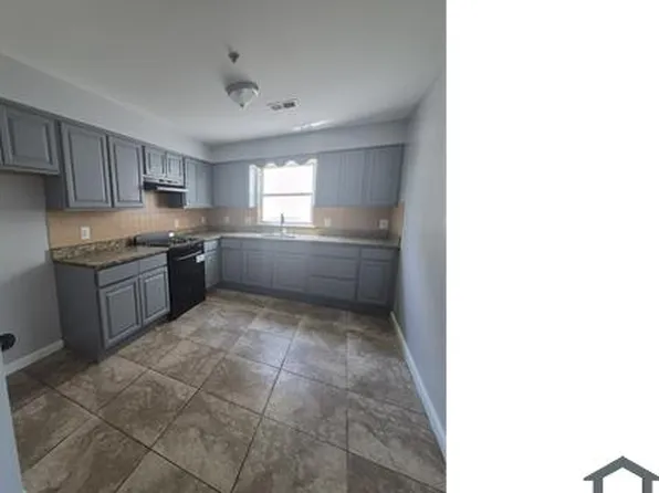 390 S 10th St Floor 2, Newark, NJ 07103