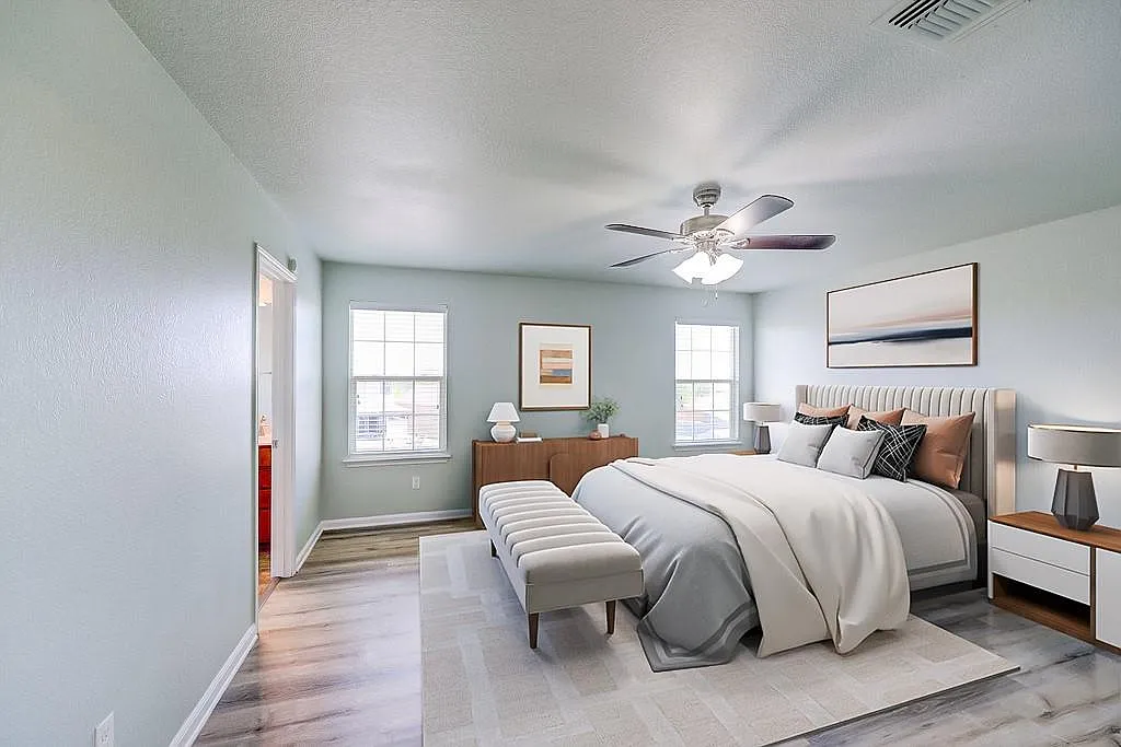 3 bed, 2.5 bath, 2110 sqft, $1,995 — Photo 4