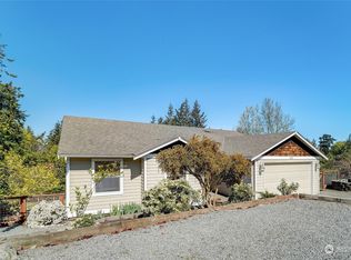 185 Sky Vista Pl, Camano Island, WA
