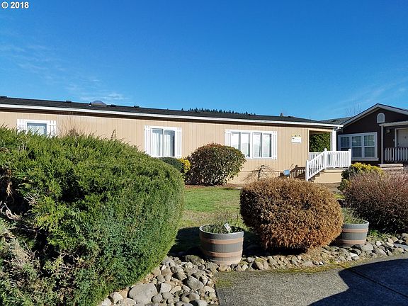 2nd image of 4620 SE 133rd Dr