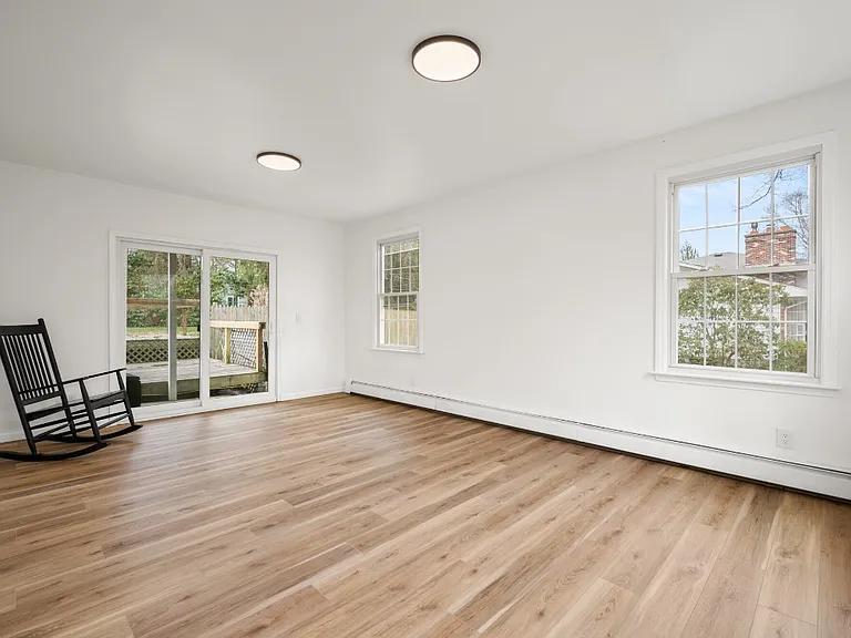 2 Cavasin Dr — Photo 35