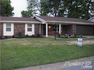 2958 Aintree Dr, Saint Charles, MO 63303