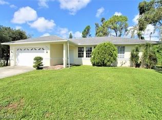 19236 Murcott Dr E, Fort Myers, FL 33967
