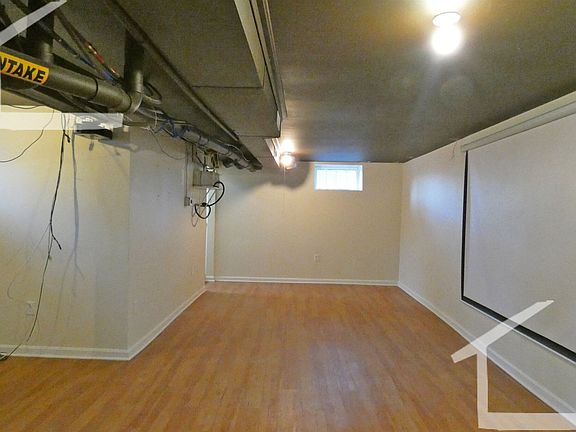 108 Walnut St. Newton Unit Photo 12