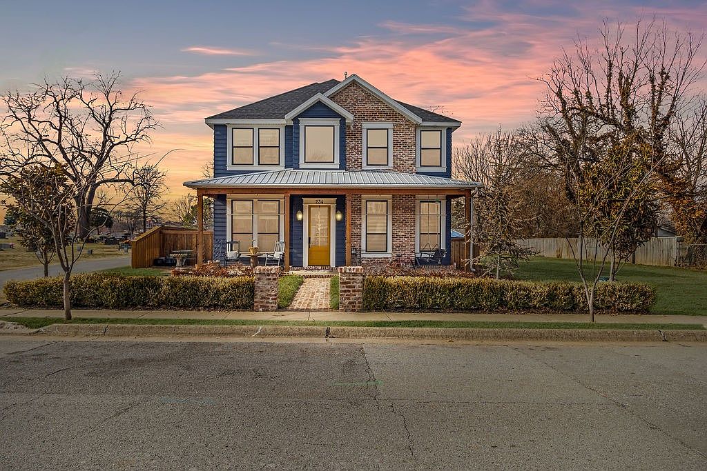 234 SW F St, Bentonville, AR 72712 Zillow
