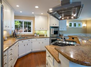 1084 W Remington Dr, Sunnyvale, CA 94087