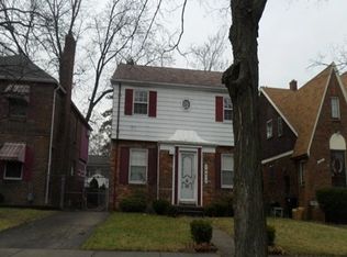 16677 Strathmoor St, Detroit, MI 48235