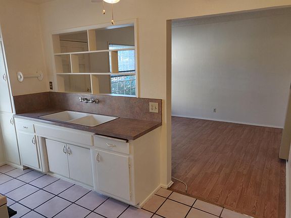 4th image of 407 W Norwood Pl #C