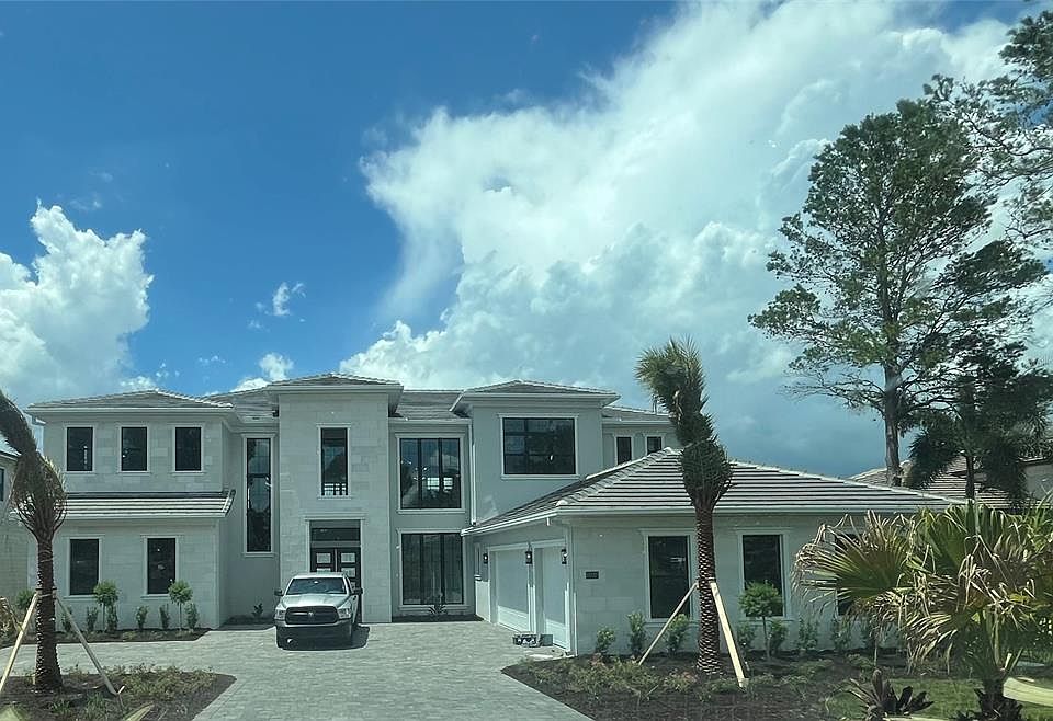 1st image of 15137 PENDIO DRIVE