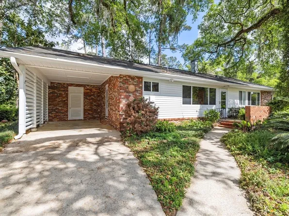 2115 Old Fort Dr, Tallahassee, FL 32301