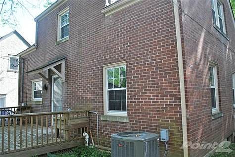 4th image of 106 Shelby St