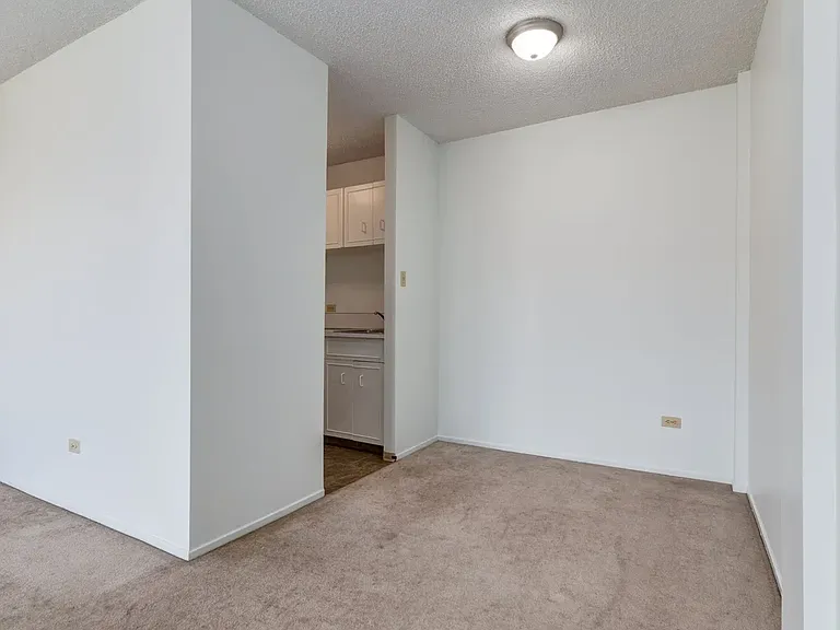 2010 Hope St SW #104 — Photo 27