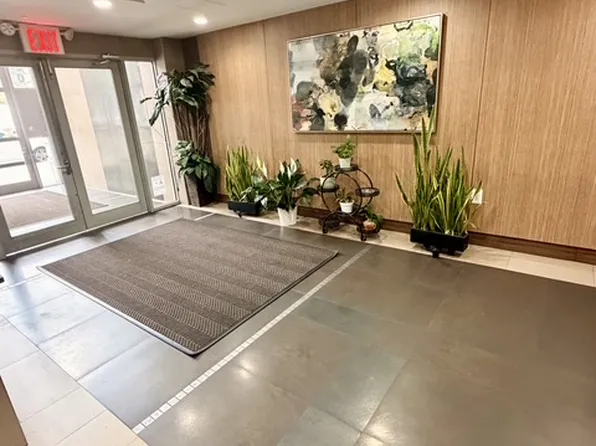 2360 Amsterdam Ave APT 2E, New York, NY 10033