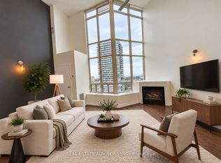 250 Manitoba St #838, Toronto, ON M8Y 4G8
