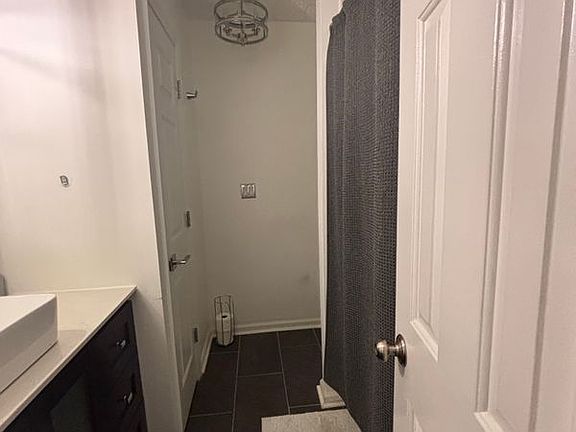 3rd image of 1007 Blackbeard Dr