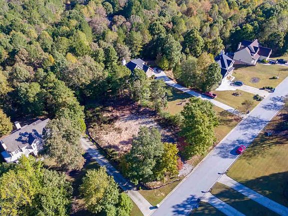3rd image of 1532 Laricks Ln