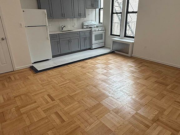 5th image of 43-19 43rd St #1