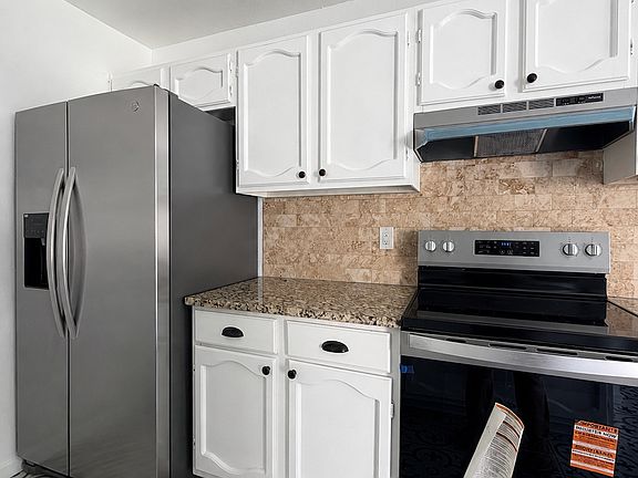 5th image of 6807 Laguna Norte