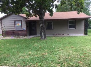 1219 W Hart Ave, Pasadena, TX 77506