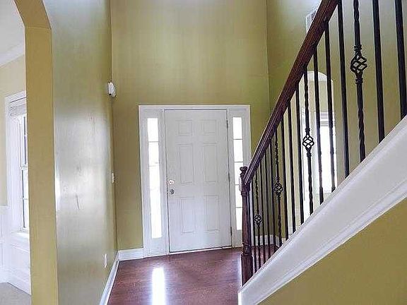 FOYER ENTRANCE
