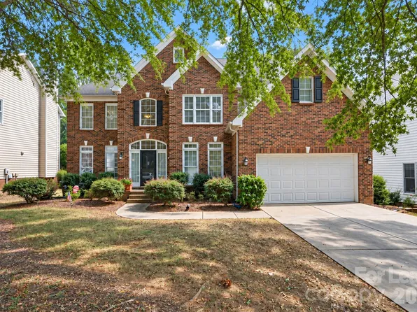 12428 Willingdon Rd, Huntersville, NC 28078