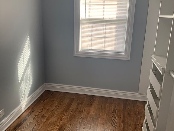 Master walk in closet