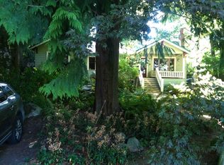 9733 49th Ave NE, Seattle, WA 98115